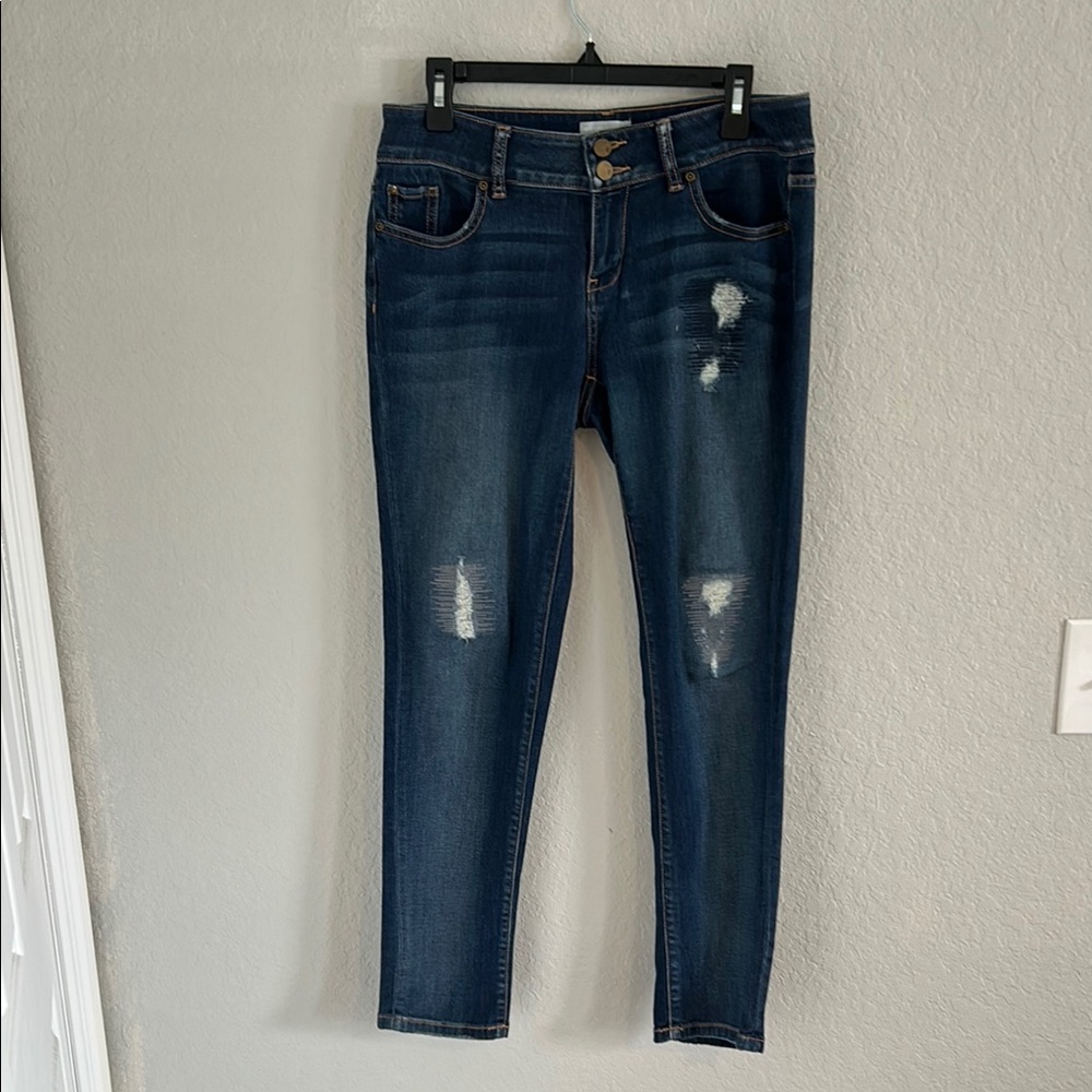 Women's Distressed NY&Co sexy Blue Jeans